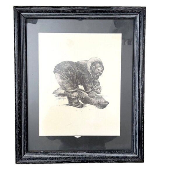 Vintage Aboriginal Inuit Print by Hilda Lavoie - set of 2, signed & framed 🇨🇦 - Picture 8 of 13